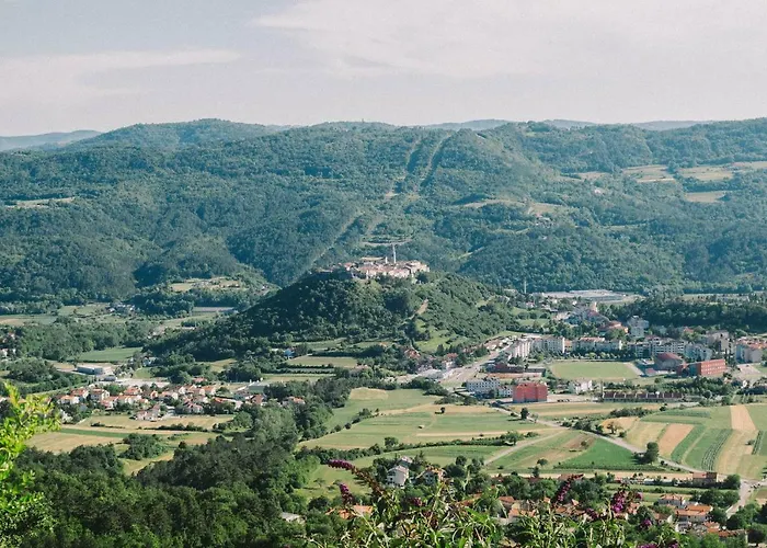Finderli Hébergement de vacances Buzet