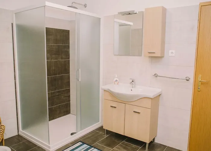 Finderli Hébergement de vacances *